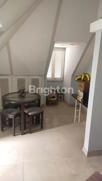 image RUMAH MEWAH SIAP HUNI DAERAH LEBAK BULUS, JAKARTA SELATAN - LT: 575 M2 (4)