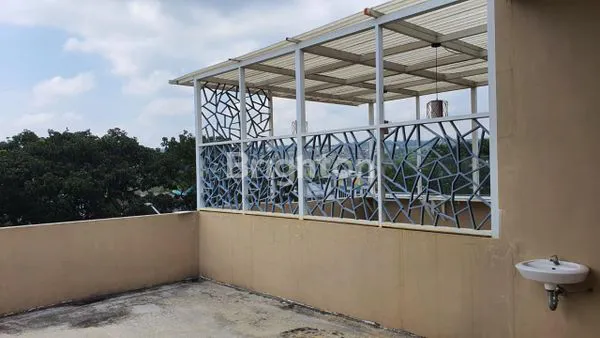 image RUKO DISEWAKAN DI PUSAT KERAMAIAN DEKAT PINTU TOL MALANG DAN PERUMAHAN SAWOJAJAR (6)