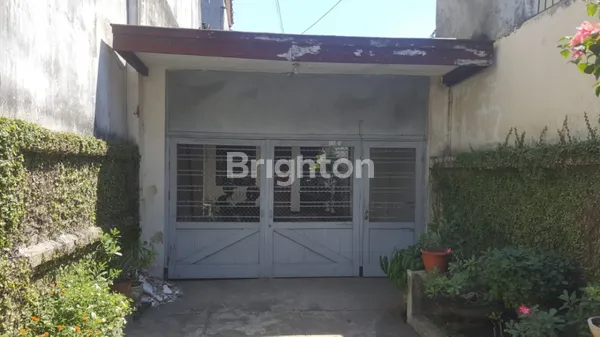 image RUMAH DI JALAN TEUKU UMAR SURABAYA PUSAT LOKASI STRATEGIS (2)
