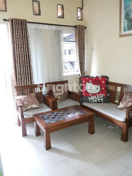 image RUMAH STRATEGIS DEKAT TOL, 3 KT DI CIBUBUR (3)