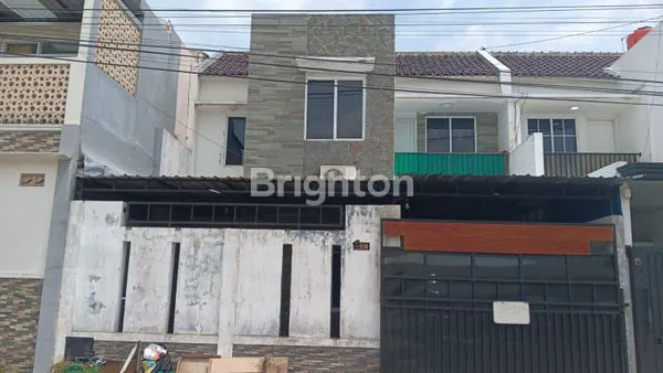 image RUMAH STRATEGIS DEKAT ALANA HOTEL, SIAP HUNI & SEMI FURNISH (1)