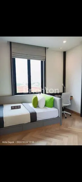 image RUMAH MEWAH 3 LANTAI DENGAN LIFT DI SAWANGAN (8)