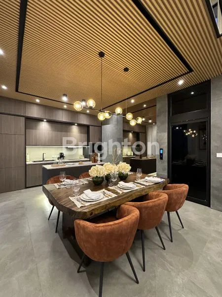 image RUMAH MEWAH SAWANGAN BOJONG SARI (2)