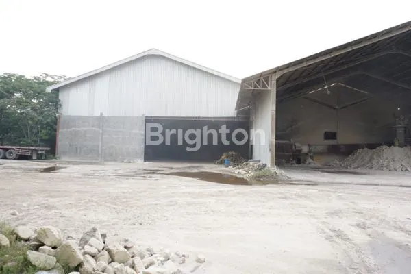 image PABRIK 1 HA DI GRESIK, SHM SIAP PAKAI (2)