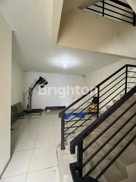 image RUKO 3 LANTAI DE MANSION ALAM SUTERA TANGERANG (6)