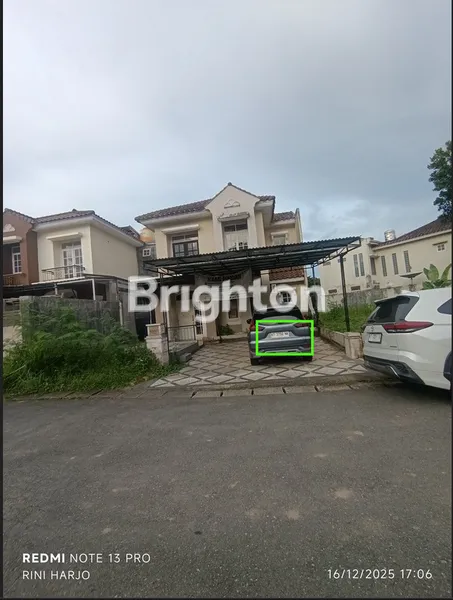 image RUMAH SIAP HUNI, DEKAT CAFE & CLUB HOUSE (1)