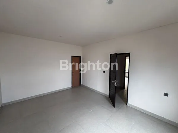 image RUMAH BARU 3 KAMAR TIDUR DI SANUR KAUH (4)