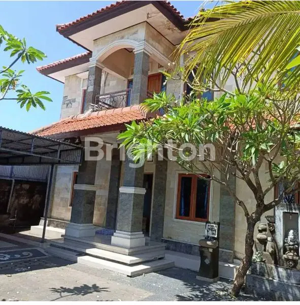 image RUMAH 7 KAMAR TIDUR DI SESETAN (3)