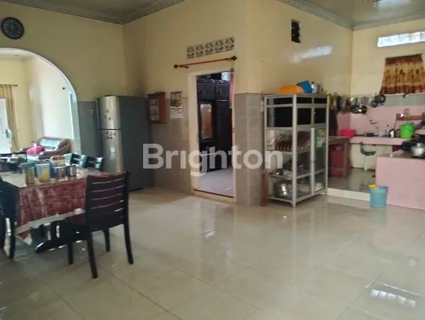 image RUMAH LUAS 1 LANTAI SIAP HUNI DI JL MEDAN AREA SELATAN (3)