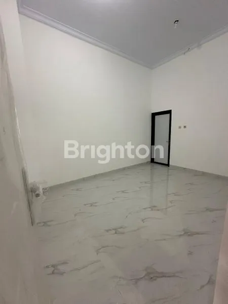 image DIJUAL RUMAH BAGUS LIKE NEW (3)