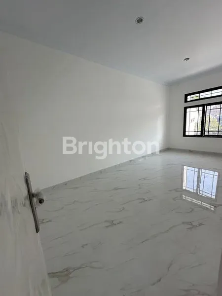 image DIJUAL RUMAH BAGUS LIKE NEW (4)