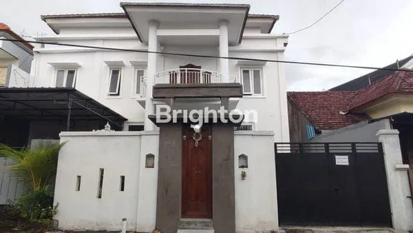 image RUMAH MINIMALIS 2 LANTAI DI RENON, LT 215M² (5)