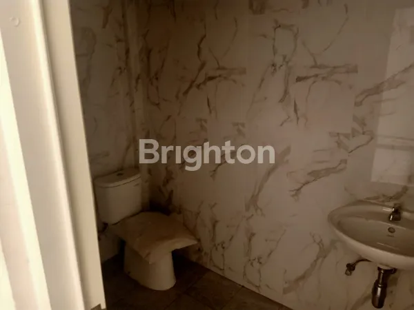 image RUKO RAYA KENJERAN SIAP PAKAI PARKIRAN LUAS COCOK UTK KANTOR / USAHA (4)