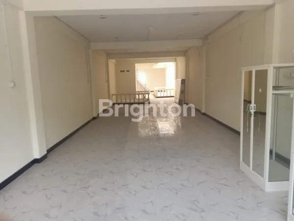 image RUKO RAYA KENJERAN SIAP PAKAI PARKIRAN LUAS COCOK UTK KANTOR / USAHA (5)