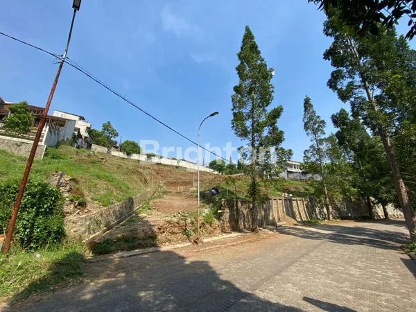 image TANAH KAVLING DENGAN SITE PLAN NYA DI DAGO (3)