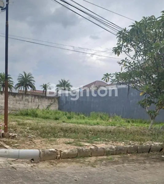 image KAVLING SIAP BANGUN SOLO BARU CLUSTER MEWAH (1)