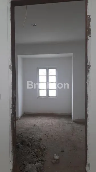 image RUMAH  LUAS 2 KAPLING JADI 1  JUAL MURAH DIMERCY (7)