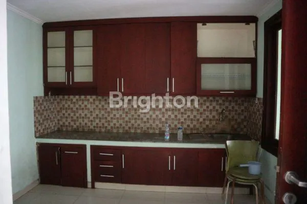 image RUMAH BAGUS SIAP HUNI UNTUK DISEWAKAN DI BINTARO SEKTOR 9  (4)