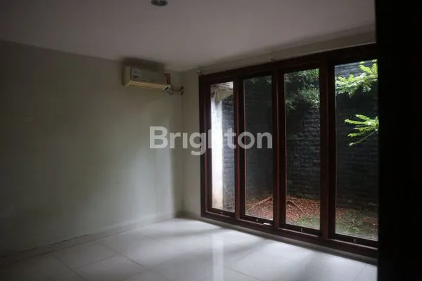 image RUMAH BAGUS SIAP HUNI UNTUK DISEWAKAN DI BINTARO SEKTOR 9  (2)