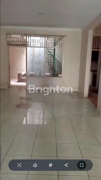 image RUMAH MEWAH LT 250M², HARGA TANAH SAJA (4)