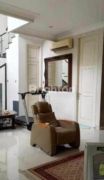 image PAKUWON CITY MINIMALIS SIAP HUNI KAWASAN PERUM ELIT  (7)