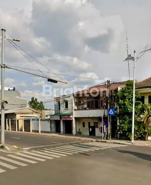 image RUKO DI PERTIGAAN KEMBANGAN JOGLO KEBUN JERUK (3)