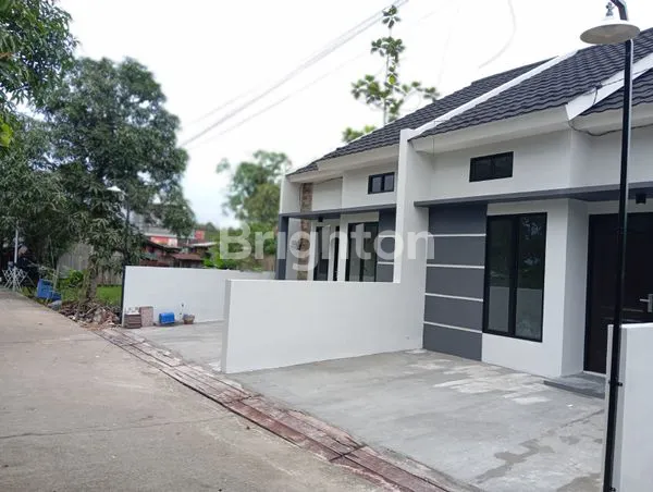 image DIJUAL RUMAH MINIMALIS MODERN, JL. M SAID SAMARINDA (2)