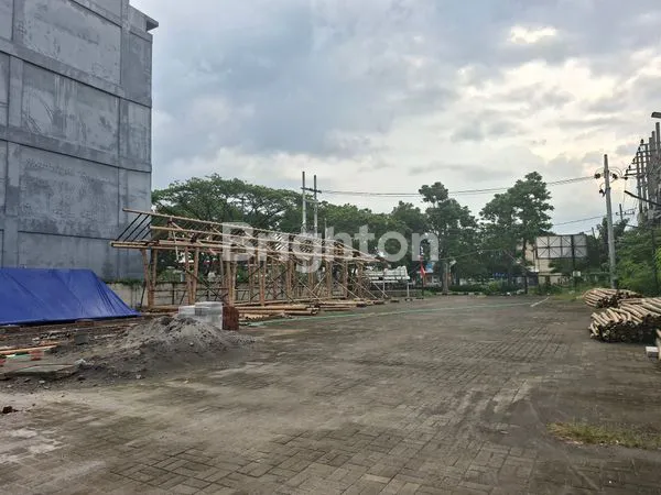 image TANAH USAHA MERR LUAS 810M², LOKASI STRATEGIS (3)