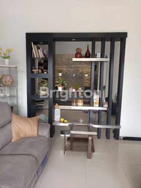 image JUAL RUMAH 2LANTAI KETINTANG GAYUNGAN SURABAYA SELATAN (6)