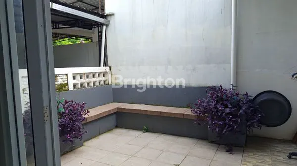 image RUMAH SIAP HUNI 2 LANTAI BSB VILLAGE MIJEN SEMARANG (5)