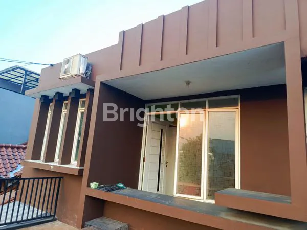 image RUMAH RAPI SIAP HUNI DI REGENCY MELATI MAS  BSD CITY (2)