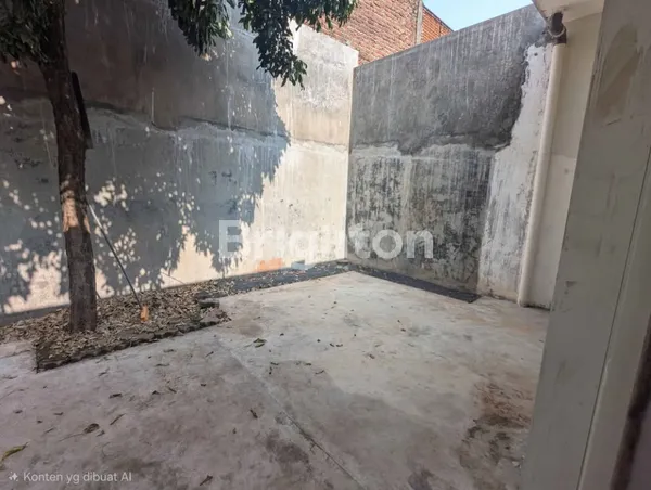 image RUMAH KANTOR BARU STRATEGIS DI KETINTANG SURABAYA! PAS BANGET BUAT HUNIAN NYAMAN ATAU KANTOR (5)