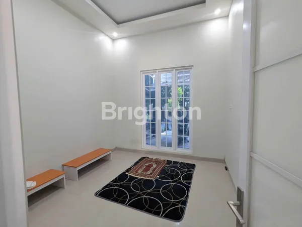 image RUMAH KANTOR BARU STRATEGIS DI KETINTANG SURABAYA! PAS BANGET BUAT HUNIAN NYAMAN ATAU KANTOR (2)