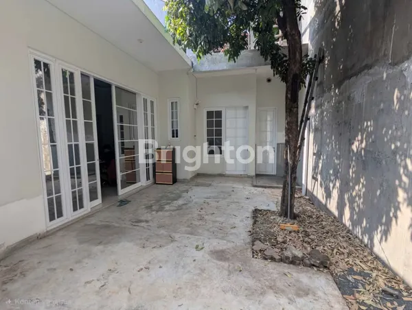 image RUMAH KANTOR BARU STRATEGIS DI KETINTANG SURABAYA! PAS BANGET BUAT HUNIAN NYAMAN ATAU KANTOR (3)