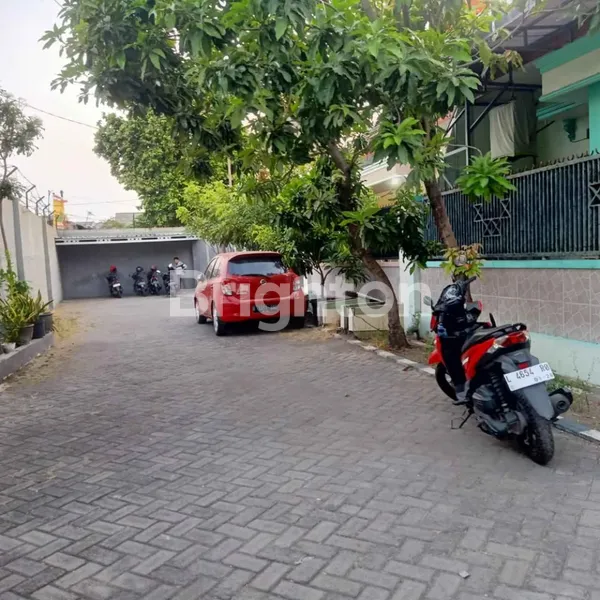 image HUNIAN NYAMAN & TERAWAT DI TENGGILIS MEJOYO SURABAYA (6)