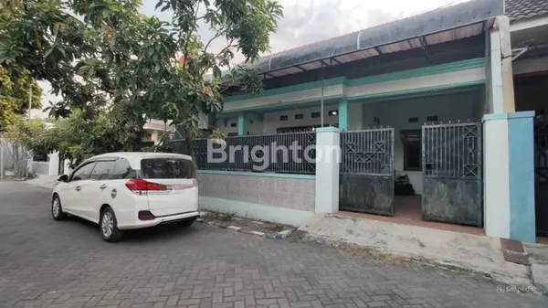 image HUNIAN NYAMAN & TERAWAT DI TENGGILIS MEJOYO SURABAYA (1)