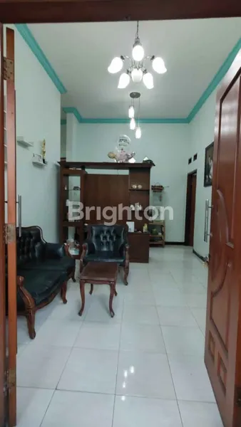 image HUNIAN NYAMAN & TERAWAT DI TENGGILIS MEJOYO SURABAYA (6)