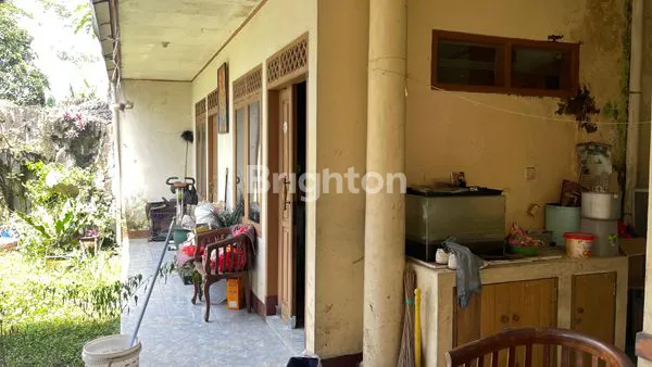 image DIJUAL RUMAH NYAMAN,LUAS , STRATEGIS BISA UNTUK USAHA (3)
