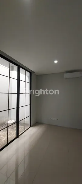 image RUMAH NYAMAN OAKWOOD PARK CITRALAND (3)