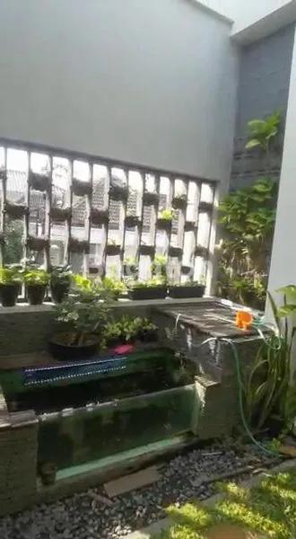 image HUNIAN EKSKLUSIF 2 LANTAI, HADAP TIMUR-UTARA (6)