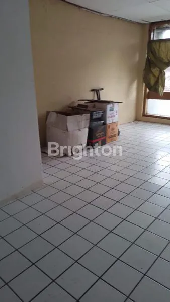 image RUMAH STRATEGIS DI PUSAT KOTA, LT 120M², 6 KT (4)