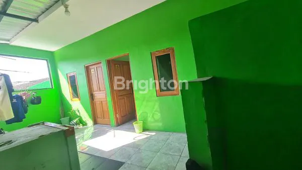 image JUAL RUMAH KOS BELAKANG UNS 2 LANTAI (2)