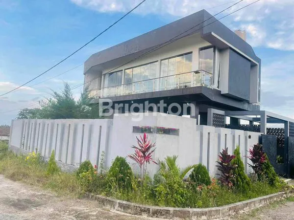 image DIJUAL RUMAH 2 LANTAI MODERN – BUKIT PODANG REGENCY, KEDIRI (1)