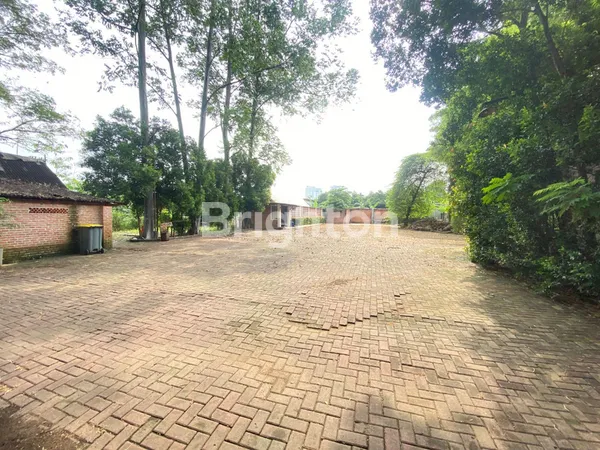 image DISEWAKAN LAHAN & BANGUNAN KOMERSIAL BSD CILENGGANG COCOK RESTO / COFFEE SHOP | LT 1000 M² (2)