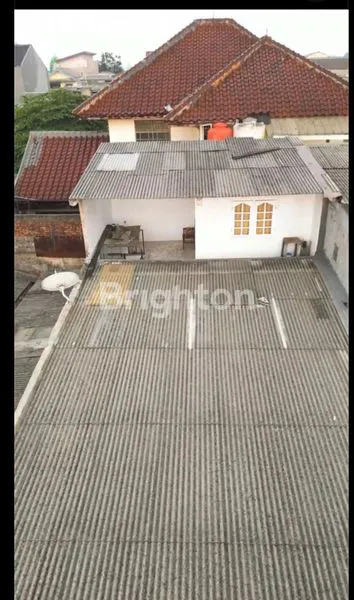 image RUMAH 3 KT FULL RENOVASI DI JUANDA DEPOK (7)