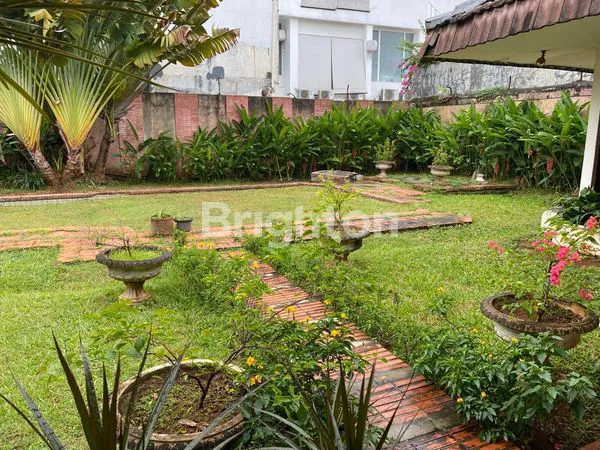 image RUMAH LUAS 1.006M² DI KEMANG, STRATEGIS & SIAP HUNI (6)