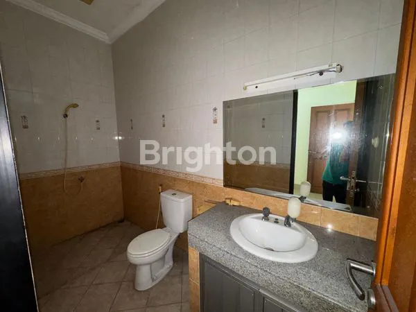 image RUKO BESAR,LOKASI STRATEGIS 0 JALAN RAYA RAMAI (7)