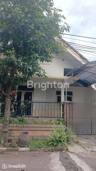 image RUMAH 2 LANTAI SIAP HUNI DI TAMAN SULFAT (1)