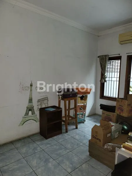 image RUMAH MEWAH 4KT DI MANGGAR PONDOK KELAPA (4)