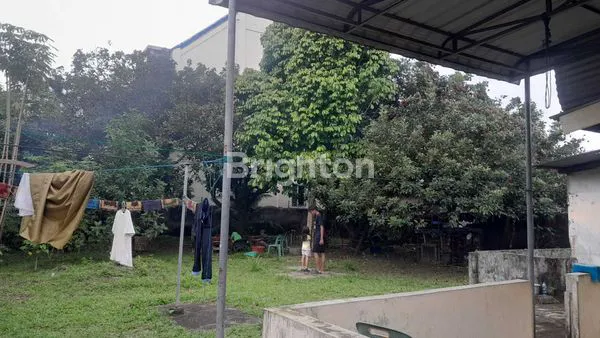 image RUMAH MEWAH 7 KT DI BINJAI, LT 1000M² (7)